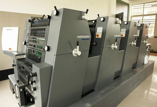 海德堡CD102四色四開印刷機